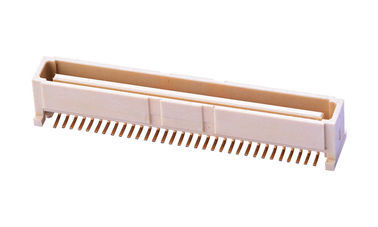 64 PIN Bit PCB Board To Board Connector 1.0MM Sedile verticale Materiale LCP beige