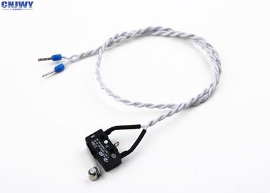 Cavi elettrici bianchi per auto, fili di PVC contorti con interruttore in miniatura